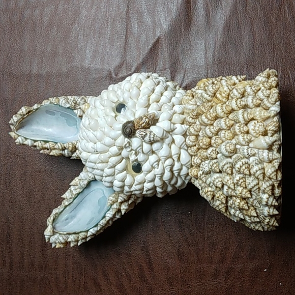 Seashell Easter Bunny Rabbit - Picture 2 of 7